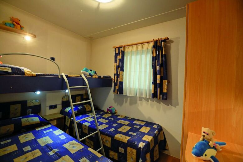 Village Camping Joker
