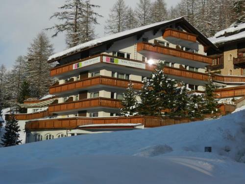 Artist Apartments   Hotel Garni