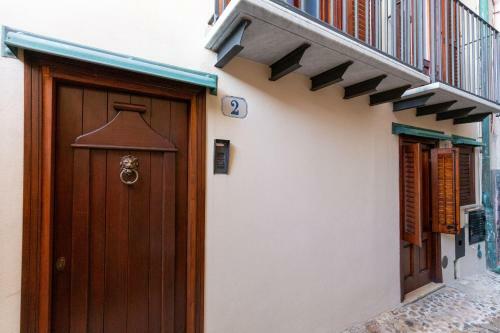 Apartamento Suitelowcost Cefal�