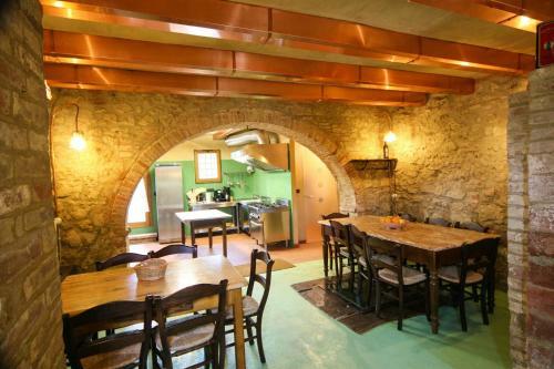 Chiusi Scalo Villa Sleeps 18 Pool Wifi