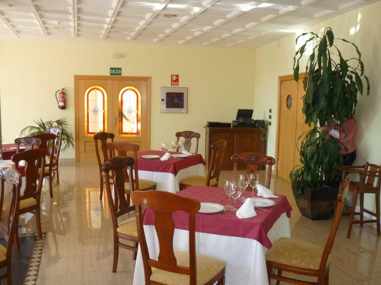 Hotel Manrique De Lara