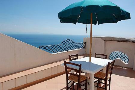 Conca Dei Marini Villa Sleeps 4 Air Con Wifi