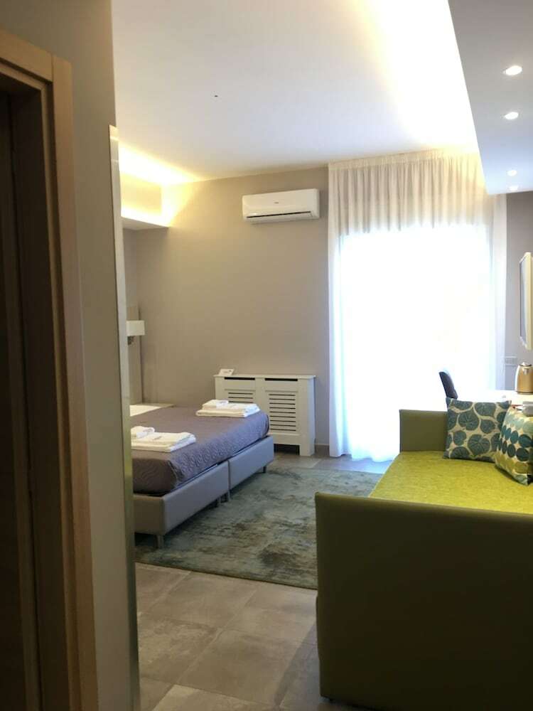 Alludo Aparthotel B&B