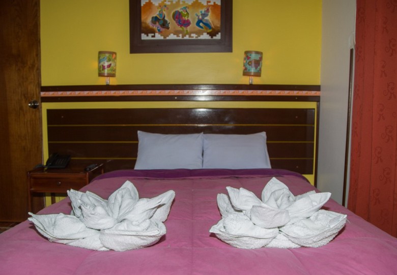 Hotel San Antonio Suites