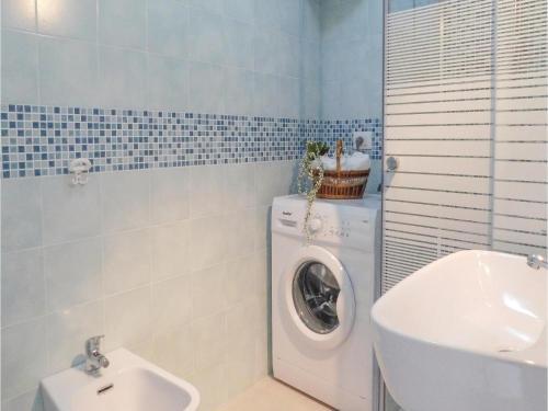 Two-bedroom Apartment In Zambrone