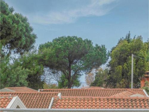 Two-bedroom Apartment In Zambrone