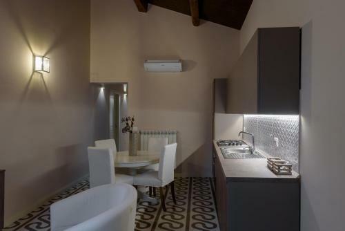 Marie Claire Apartments & Spa