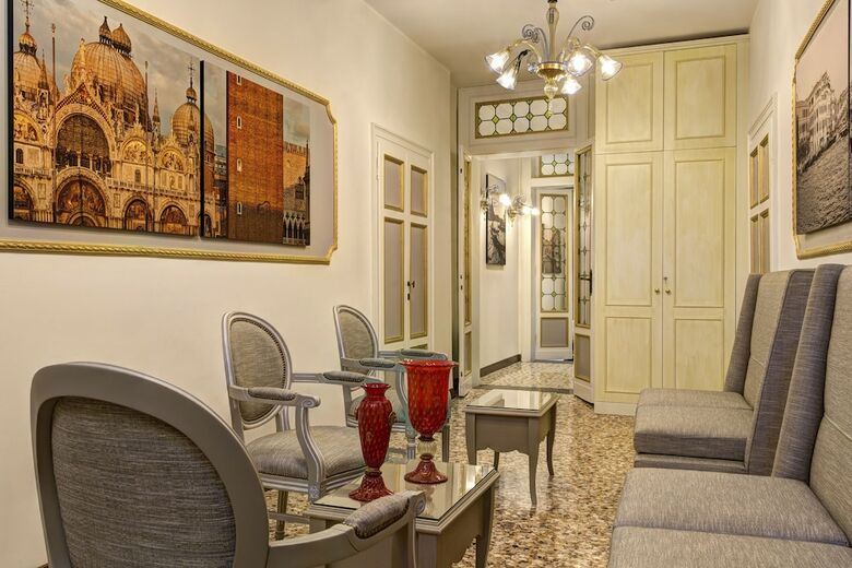 Hostal Gkk Exclusive Private Suite Venezia