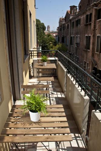Hostal Rio Venice