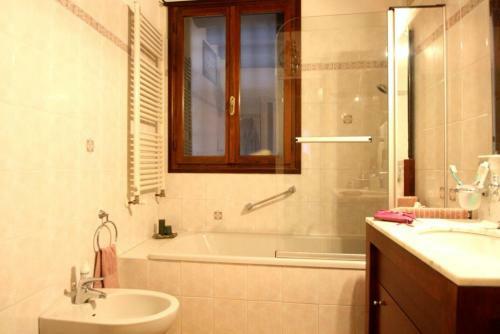 Apartamento Grifone Santa Croce Train Station