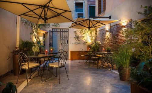 Hotel Liassidi Wellness Suites