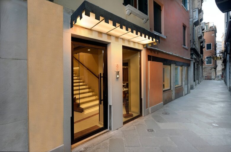 Rosa Salva Hotel
