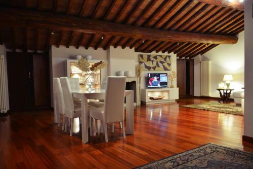 Hostal Guest House Residenza San Fermo