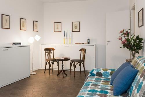 Isolo Holiday Apartment
