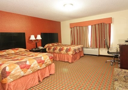 Hotel Rodeway Inn Macarthur Airport