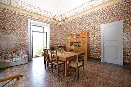 Viagrande Villa Sleeps 8 Wifi