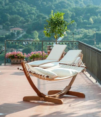 Vibonati Villa Sleeps 14 Wifi