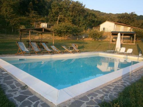Vicchio Apartment Sleeps 4 T241521