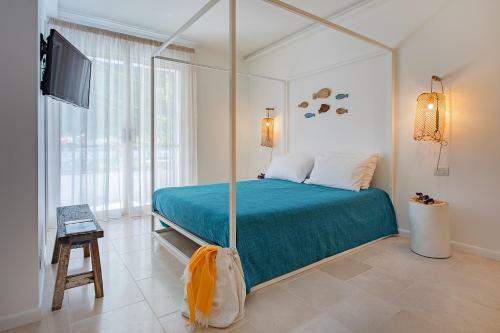 Hostal Donedu� B&B