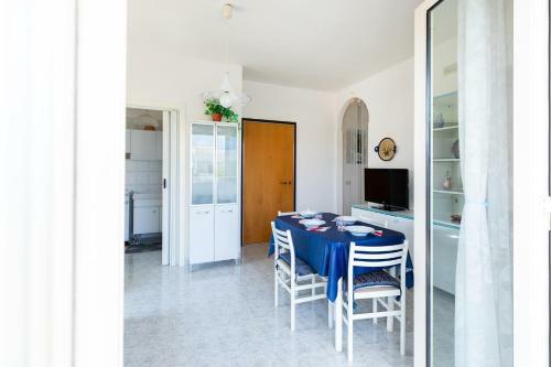 Apartment In Torre Canne/kampanien 35492