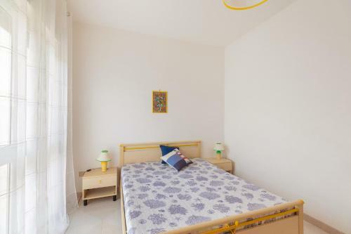Apartment In Torre Canne/kampanien 35972