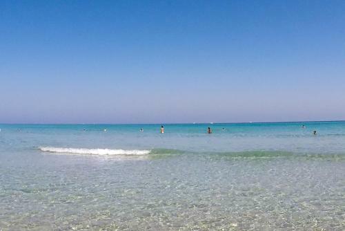 Villa With Pool In Torre Dell'orso M133