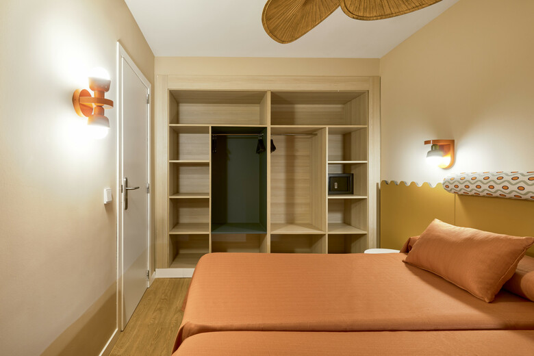 Hotel Tent Mojito Suites