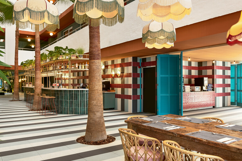 Hotel Tent Mojito Suites