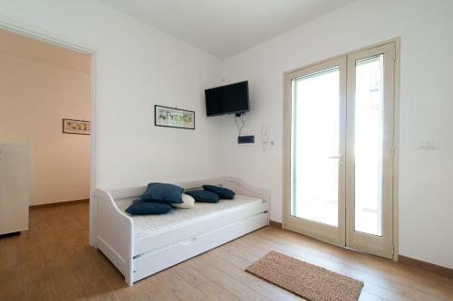 Mir Apartment