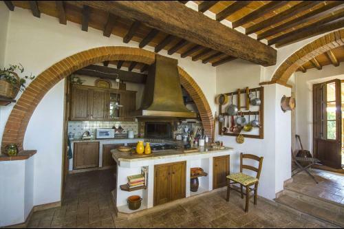 Selvanelli Villa Sleeps 11 Pool Wifi