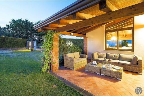 Catania Villa Sleeps 6 Pool Air Con Wifi