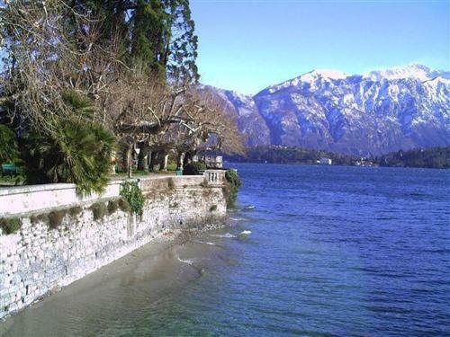 Tremezzo Apartment Sleeps 4 Pool T421274