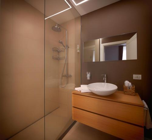 Bed & Breakfast Lainez Rooms & Suites