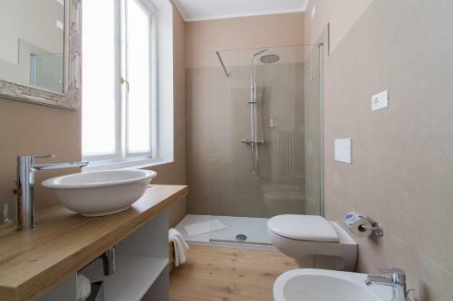 Bed & Breakfast Lainez Rooms & Suites