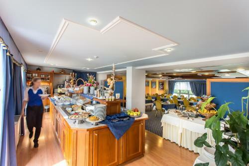 Sartori's Hotel