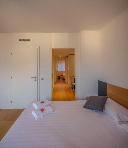 Hostal La Villa - Luxury Guest House