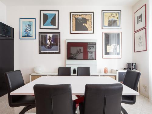 Apartamento Bianco Rosso E Nero: Nuovo Centralissimo 2+2