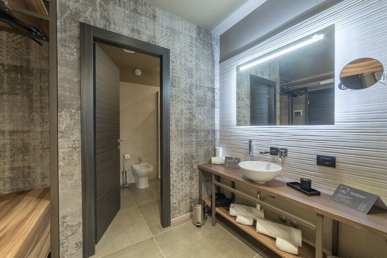 Hostal 9 Stanze - Boutique Rooms