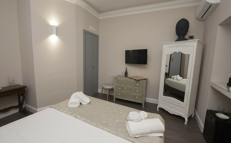Hostal Domus Centro Tropea