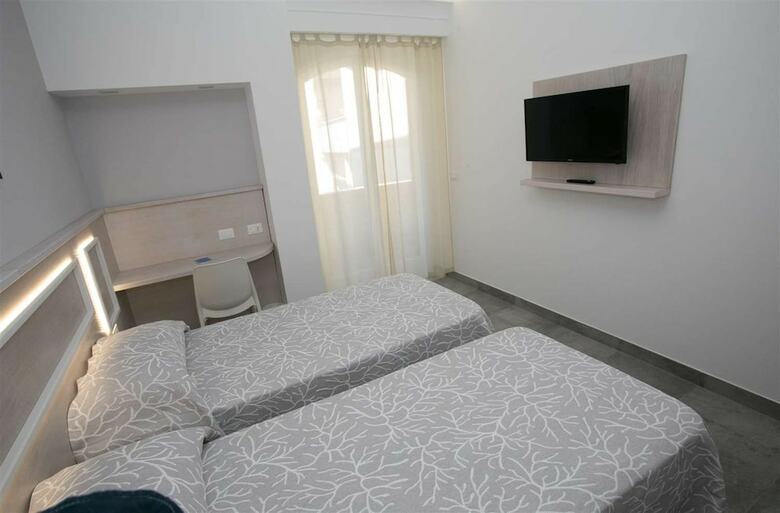 B&B Holiday Tropea