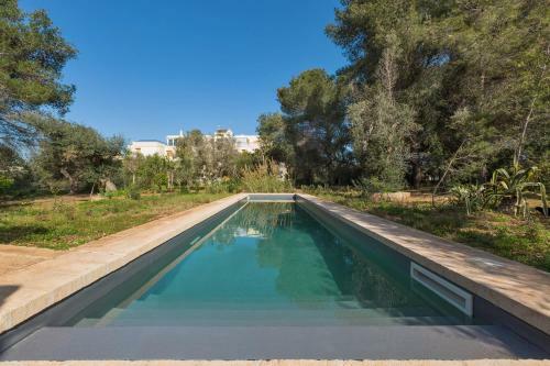 Monaci Villa Sleeps 10 Pool Air Con Wifi