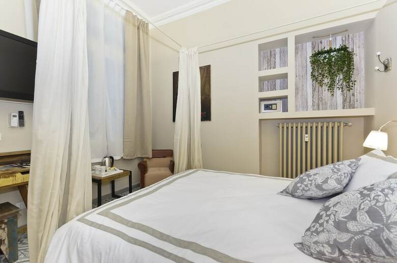 B&B Tohouse Deluxe