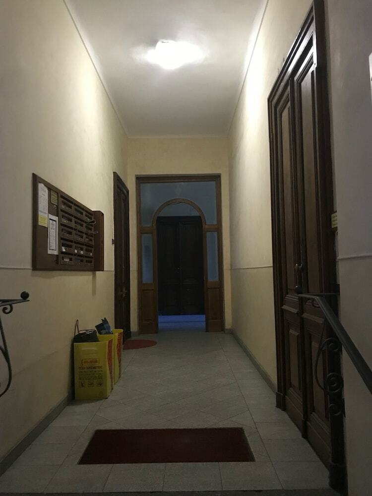 Apartamento Mono Bordeaux
