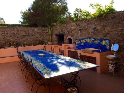Villa F�la Con Piscina