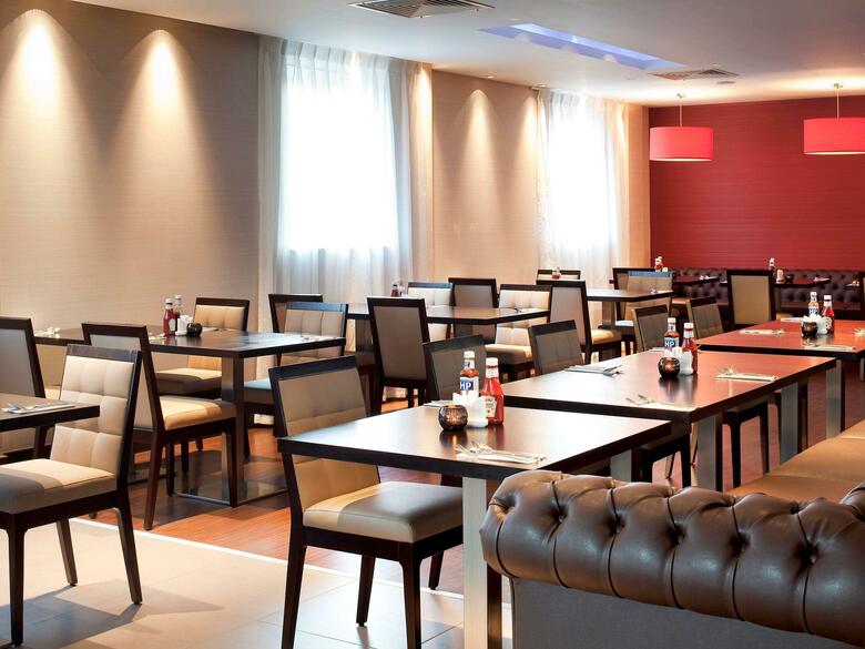 Hotel Ibis Belfast Queens Quarter