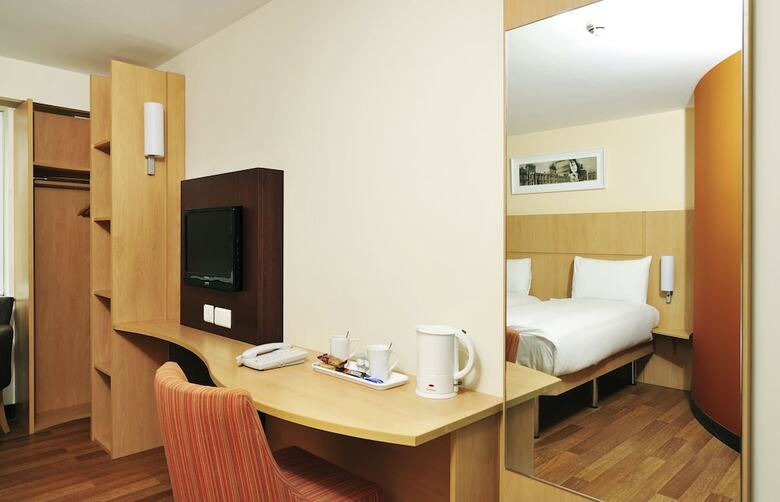 Hotel Ibis Belfast Queens Quarter