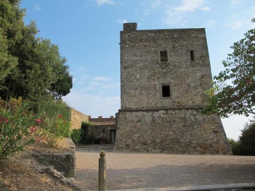 Orbetello Villa Sleeps 10 Wifi