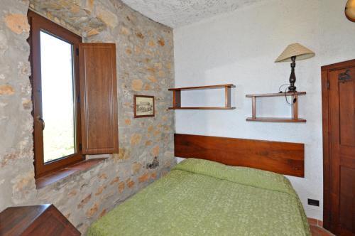 Talamone Chateau Sleeps 5