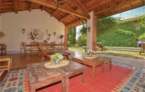 Six-bedroom Holiday Home In Tarquinia (Vt)