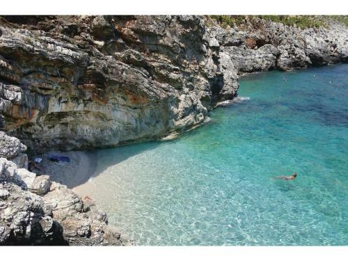 One-bedroom Apartment In Terrasini